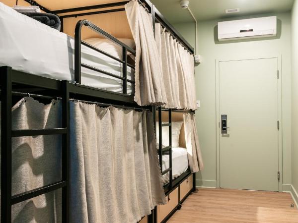 Auberge Jeunesse QBEDS Hostel : photo 4 de la chambre dortoir mixte de 4 lits