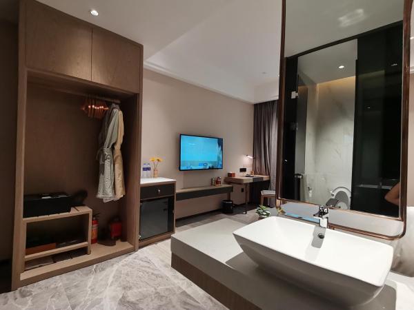 Paco Hotel Jinfeng Metro Guangzhou - Free Shuttle Bus For Canton Fair : photo 3 de la chambre chambre simple