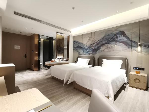 Paco Hotel Jinfeng Metro Guangzhou - Free Shuttle Bus For Canton Fair : photo 4 de la chambre chambre lits jumeaux supérieure