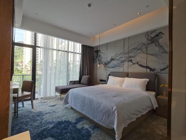 Paco Hotel Jinfeng Metro Guangzhou - Free Shuttle Bus For Canton Fair : photo 1 de la chambre chambre simple standard - vue sur montagne