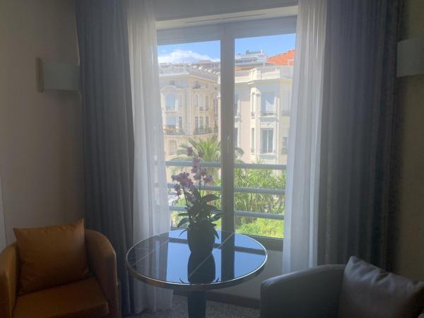 Goldstar Apartments & Suites : photo 2 de la chambre appartement 1 chambre (3 adultes) - 40 m²