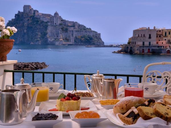 Miramare E Castello : photo 3 de la chambre chambre double ou lits jumeaux classique