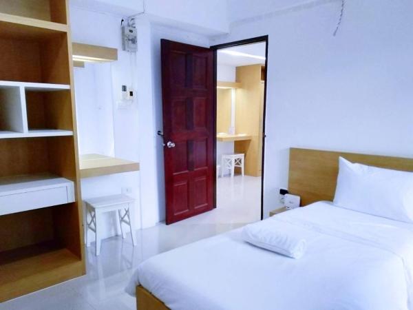 Beerapan Hotel : photo 2 de la chambre chambre familiale