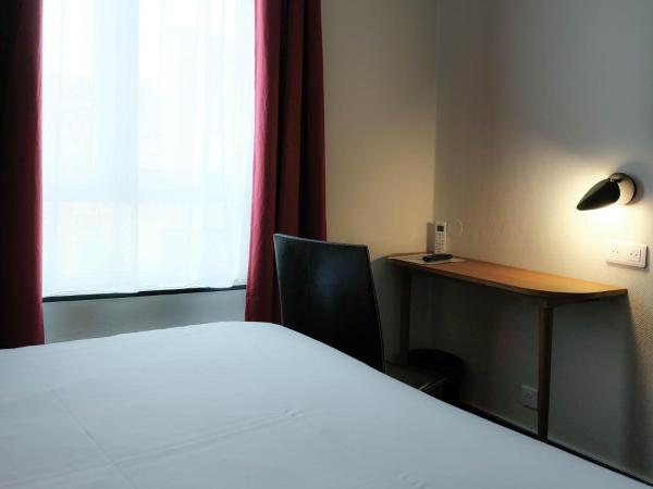 Logis Hôtel de l'Europe : photo 5 de la chambre chambre double confort climatisée - non-fumeurs