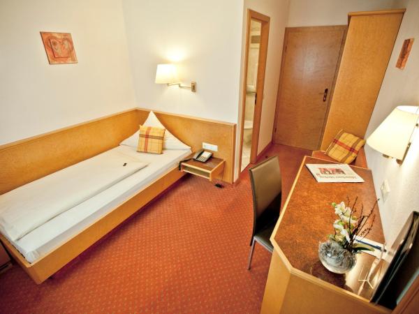Würmtaler Gästehaus : photo 4 de la chambre chambre simple