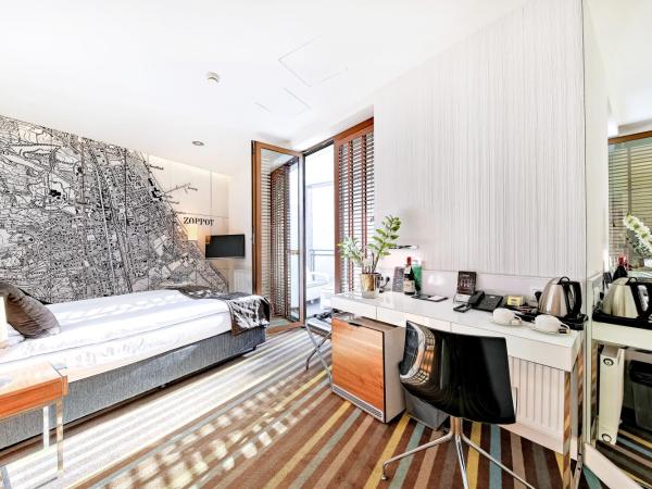 Bayjonn Boutique Hotel : photo 9 de la chambre chambre double classique avec terrasse - vue sur cour