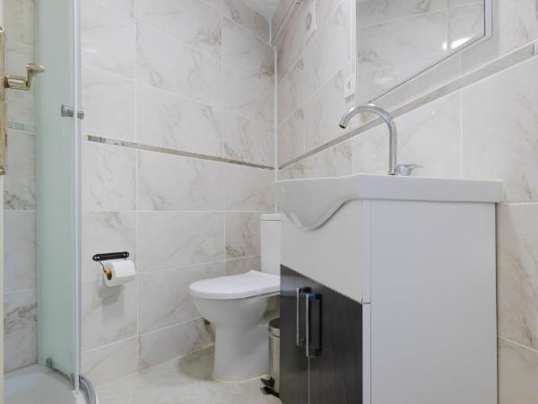 Hayalbaz : photo 5 de la chambre chambre lit king-size - vue sur mer