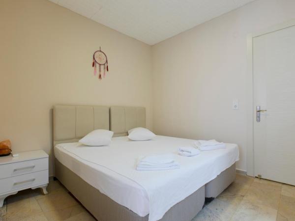 Hayalbaz : photo 5 de la chambre chambre triple - vue sur mer