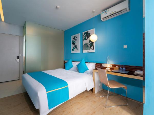 Shenzhen Dongmen Colour Hotel : photo 8 de la chambre chambre standard lit queen-size
