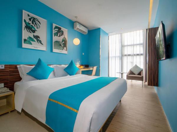 Shenzhen Dongmen Colour Hotel : photo 3 de la chambre chambre lit queen-size deluxe