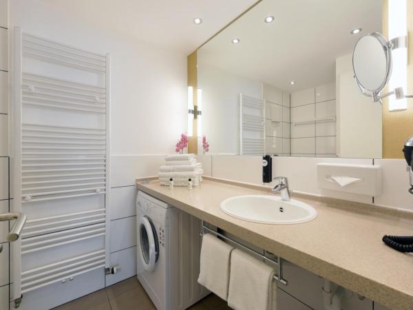 KOOS Hotel&Apartments - City Aparthotel : photo 7 de la chambre appartement 4 pièces