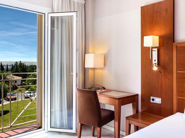 Exe Las Adelfas : photo 2 de la chambre room #9008539