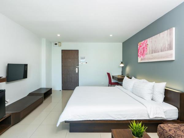 De Botan Srinakarin Hotel & Residence : photo 2 de la chambre chambre lit king-size standard