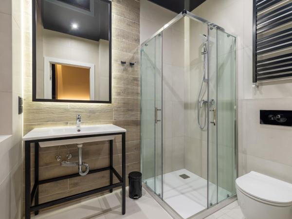 Jess Hotel Krolewski Gdansk Old Town : photo 1 de la chambre chambre double standard