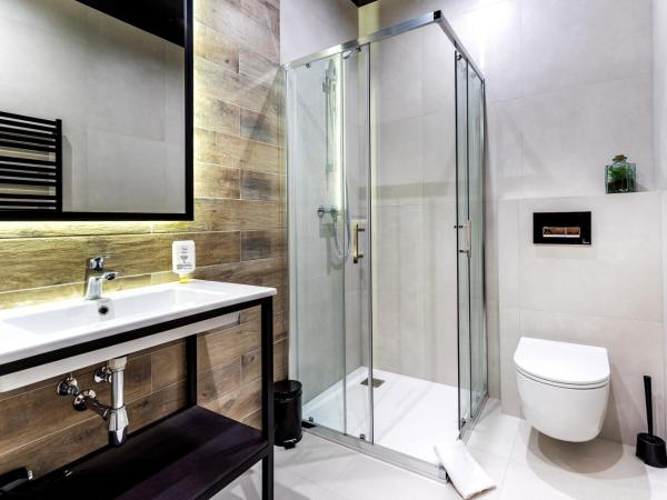 Jess Hotel Krolewski Gdansk Old Town : photo 2 de la chambre chambre lits jumeaux deluxe