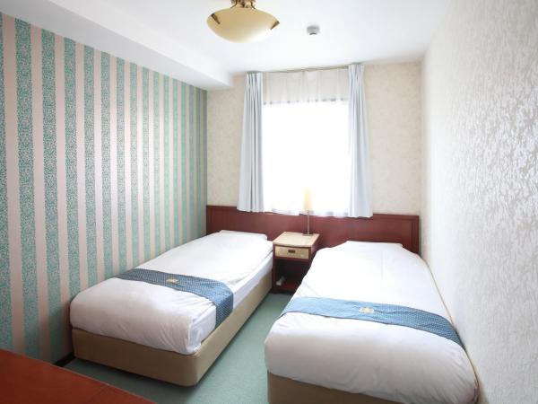 New Osaka Hotel Shinsaibashi : photo 8 de la chambre chambre lits jumeaux - non-fumeurs