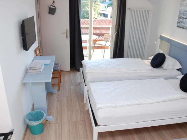 B&B Sea Joy Rovinj : photo 7 de la chambre chambre lits jumeaux deluxe - vue sur mer