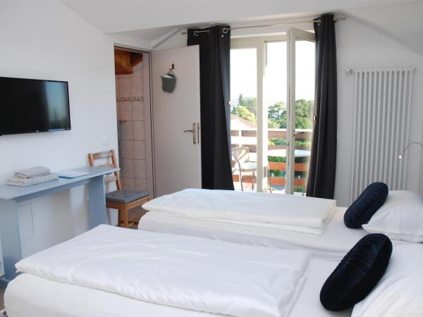 B&B Sea Joy Rovinj : photo 4 de la chambre chambre lits jumeaux deluxe - vue sur mer