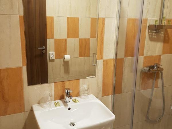 Hotel Natura Vilanija : photo 2 de la chambre chambre double