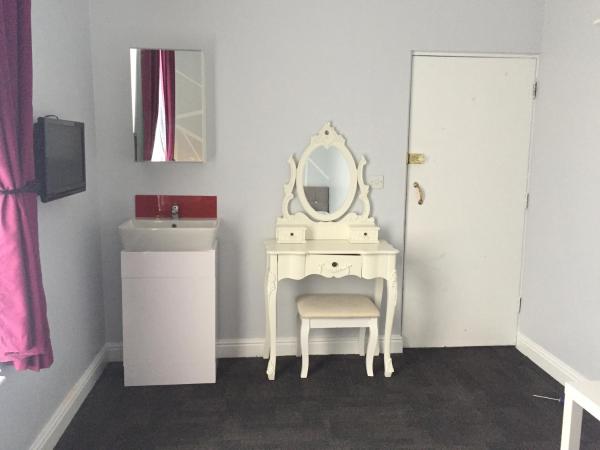 Queens Guesthouse Manchester : photo 3 de la chambre chambre double