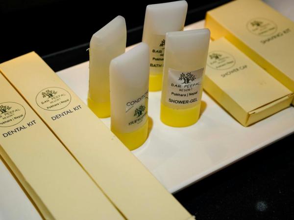 Bar Peepal Resort : photo 7 de la chambre chambre double deluxe avec transferts aéroport gratuits