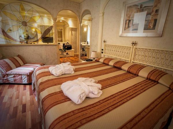 Hotel Colomba d'Oro : photo 5 de la chambre chambre double supérieure