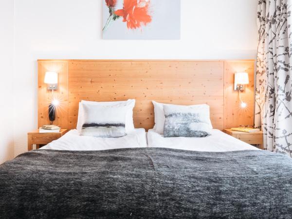 Hotel la Brunerie : photo 1 de la chambre chambre quadruple avec balcon