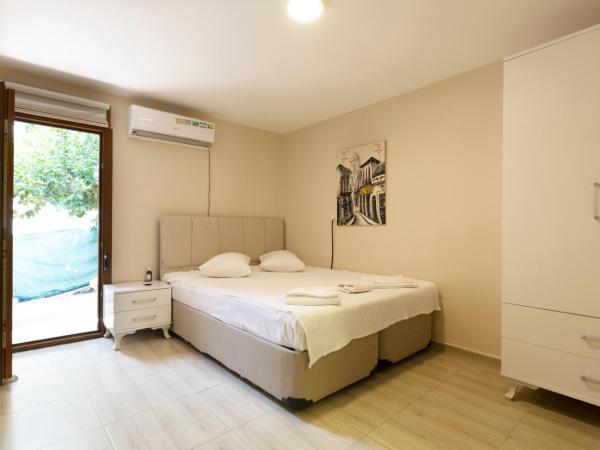 Hayalbaz : photo 7 de la chambre chambre double - vue sur jardin