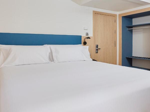 Occidental Alicante : photo 6 de la chambre chambre simple