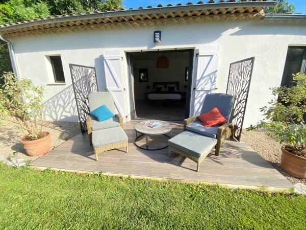A Casa Bianca : photo 6 de la chambre chambre lit king-size - vue sur jardin