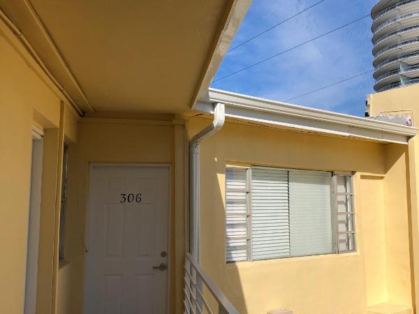 Beach Place Hotel : photo 3 de la chambre appartement familial 2 chambres avec kitchenette - parking gratuit