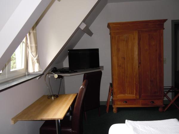 Hotel Malcot : photo 1 de la chambre chambre lit king-size