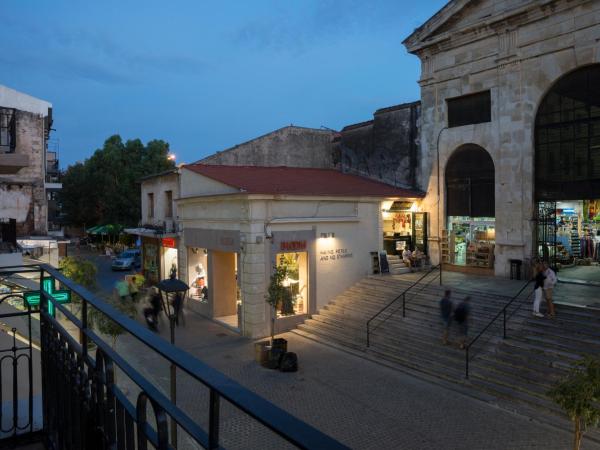 Elia Daliani : photo 2 de la chambre chambre supérieure avec balcon
