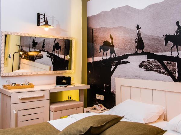 Elia Daliani : photo 9 de la chambre chambre supérieure avec balcon