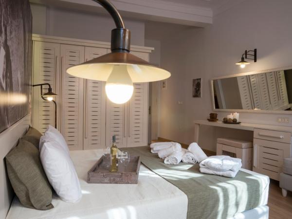 Elia Daliani : photo 7 de la chambre chambre supérieure avec balcon