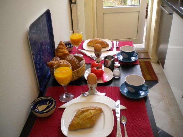 Bed & Breakfast Maria : photo 2 de la chambre chambre lits jumeaux