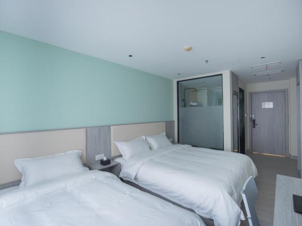 Beijing Saga Hotel : photo 4 de la chambre chambre familiale