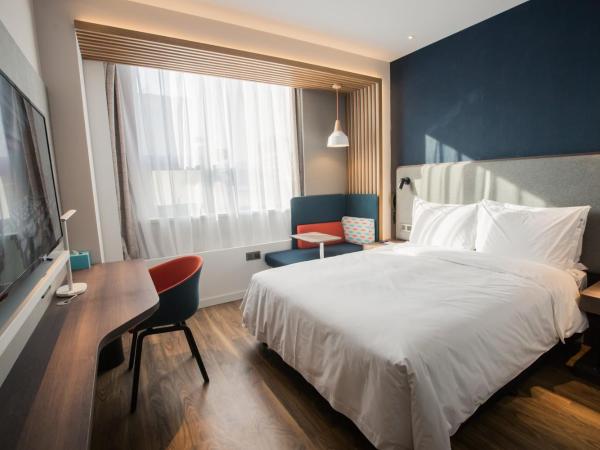 Holiday Inn Express Xi'an Bell Tower, an IHG Hotel : photo 10 de la chambre chambre standard lit queen-size