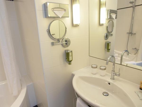 Hotel Spiess & Spiess : photo 5 de la chambre chambre simple standard avec balcon et vue sur le jardin