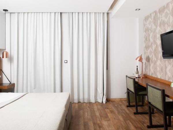 A for Athens : photo 2 de la chambre offre spéciale - chambre double de luxe avec forfait Été