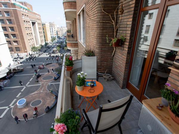 Napoli Bonita b&b : photo 1 de la chambre grande chambre double avec terrasse