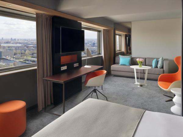 Mövenpick Hotel Amsterdam City Centre : photo 4 de la chambre suite junior