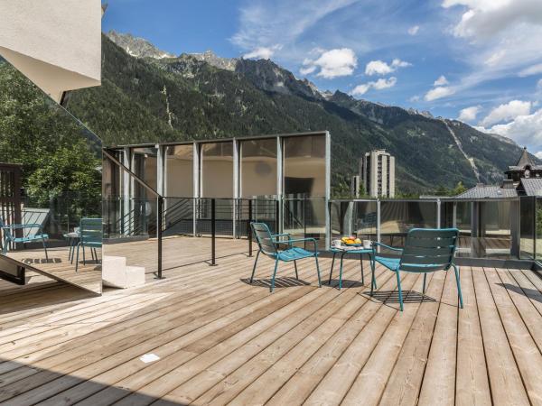 Pointe Isabelle : photo 7 de la chambre chambre double ou lits jumeaux supérieure avec balcon - vue sur montagne