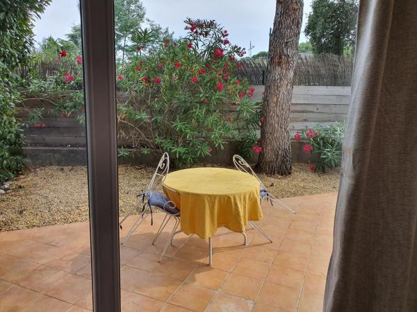 K.N.C.1601 : photo 1 de la chambre chambre double avec terrasse