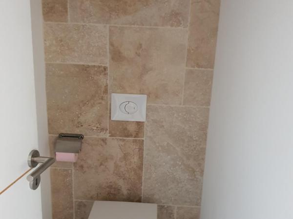 K.N.C.1601 : photo 3 de la chambre chambre double avec terrasse