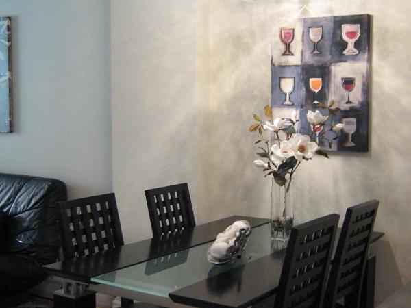 Yonge Suites Furnished Apartments : photo 2 de la chambre appartement 1 chambre