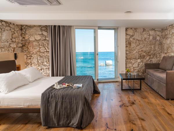 Re Dionisio Luxury Suites : photo 5 de la chambre suite junior