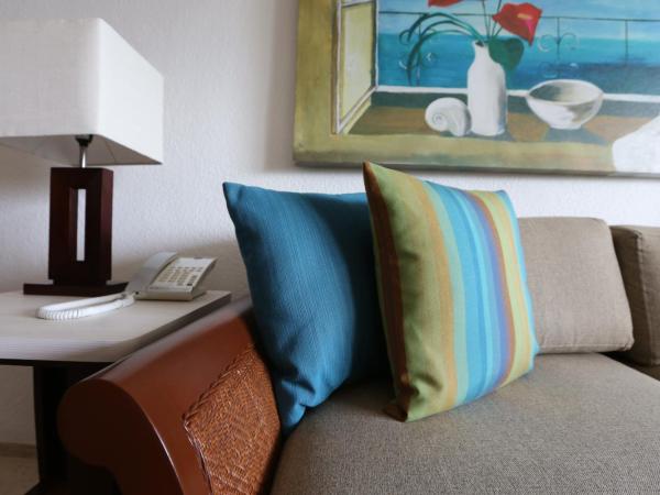 The Royal Cancun All Suites Resort - All Inclusive : photo 7 de la chambre suite 2 chambres - vue sur complexe