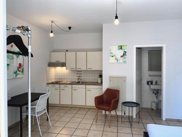 Great2Stay City Center Apartments : photo 4 de la chambre studio avec terrasse