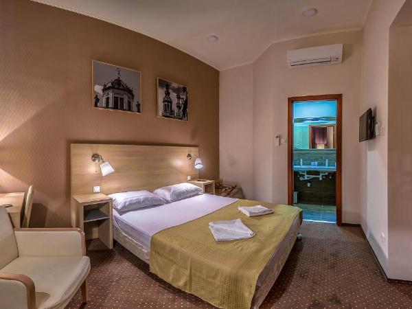 Budapest Citi Guesthouse - self check in : photo 1 de la chambre chambre double